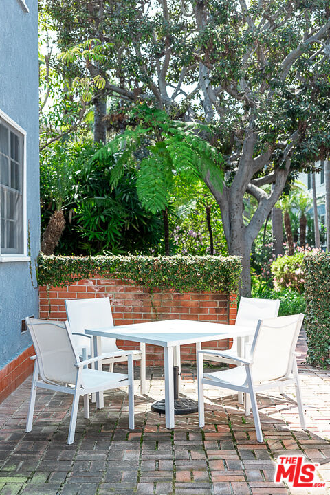 1135 26th St Unit: D