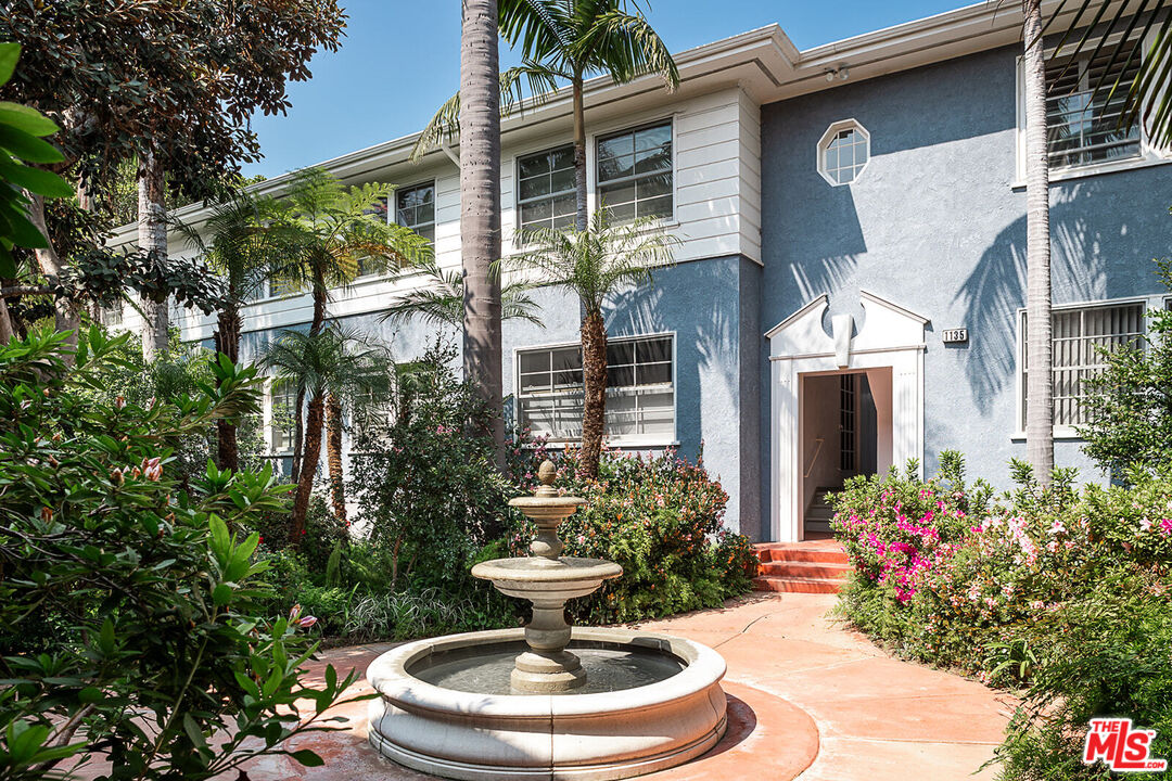 1135 26th St Unit: D