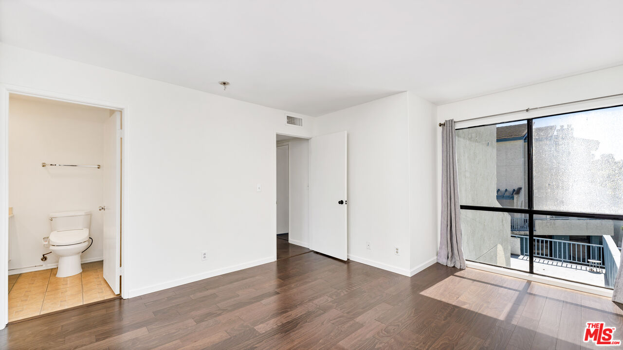 4260 Via Arbolada Unit: 205