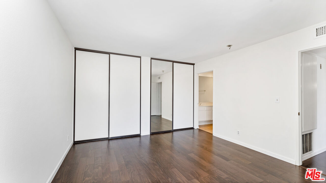 4260 Via Arbolada Unit: 205