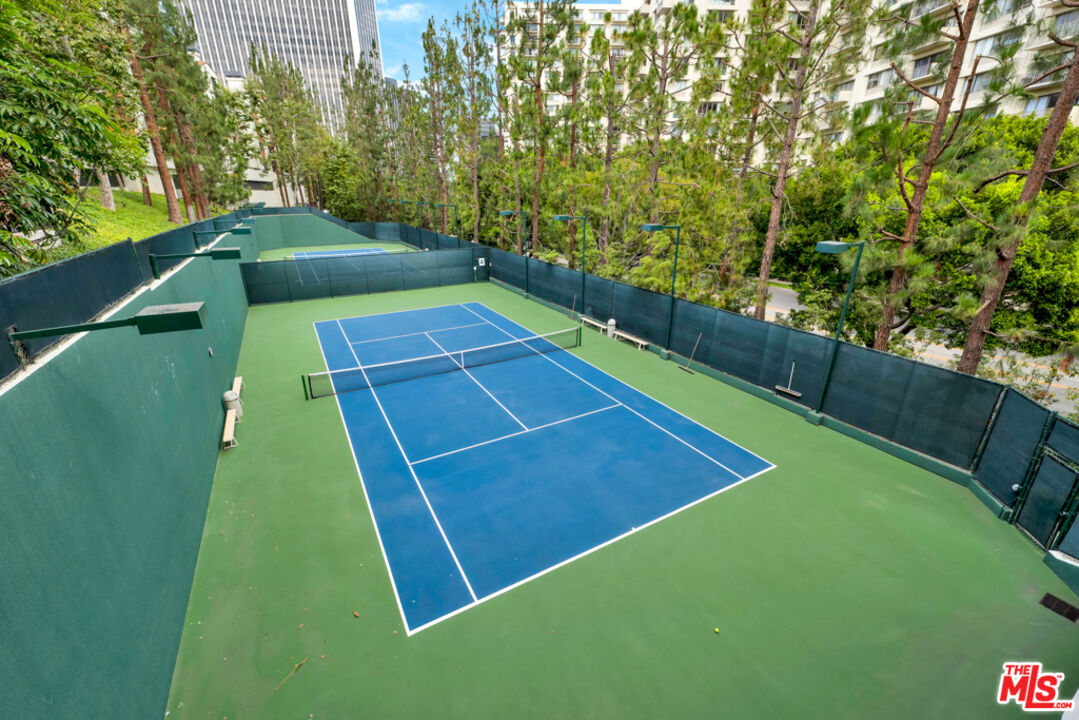 2142 Century Park Ln Unit: 307