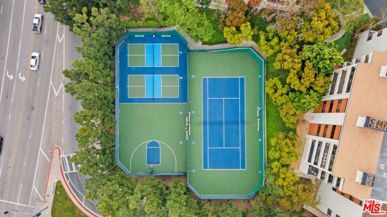 2142 Century Park Ln Unit: 307