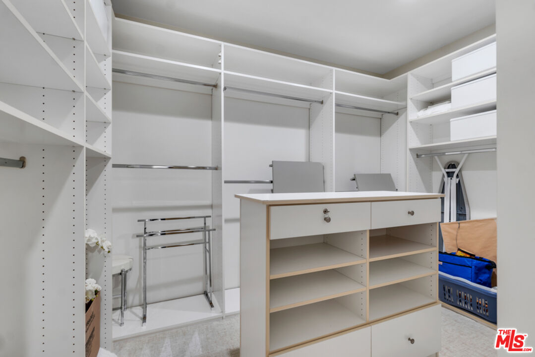 2142 Century Park Ln Unit: 307