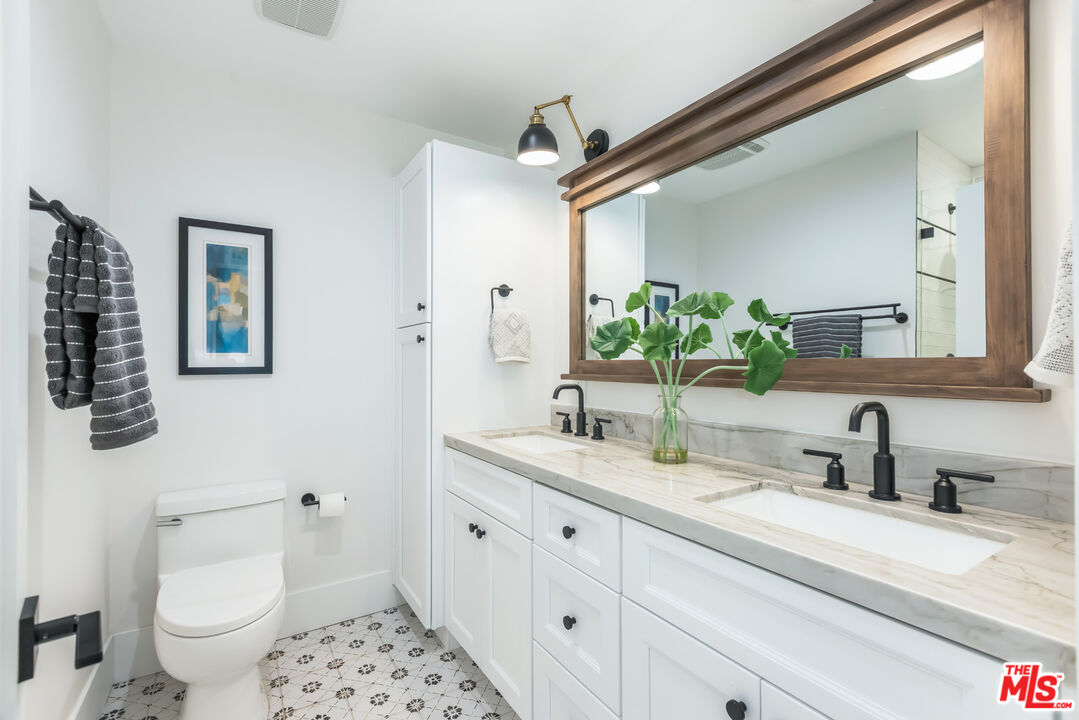 247 Channel Heights Ct