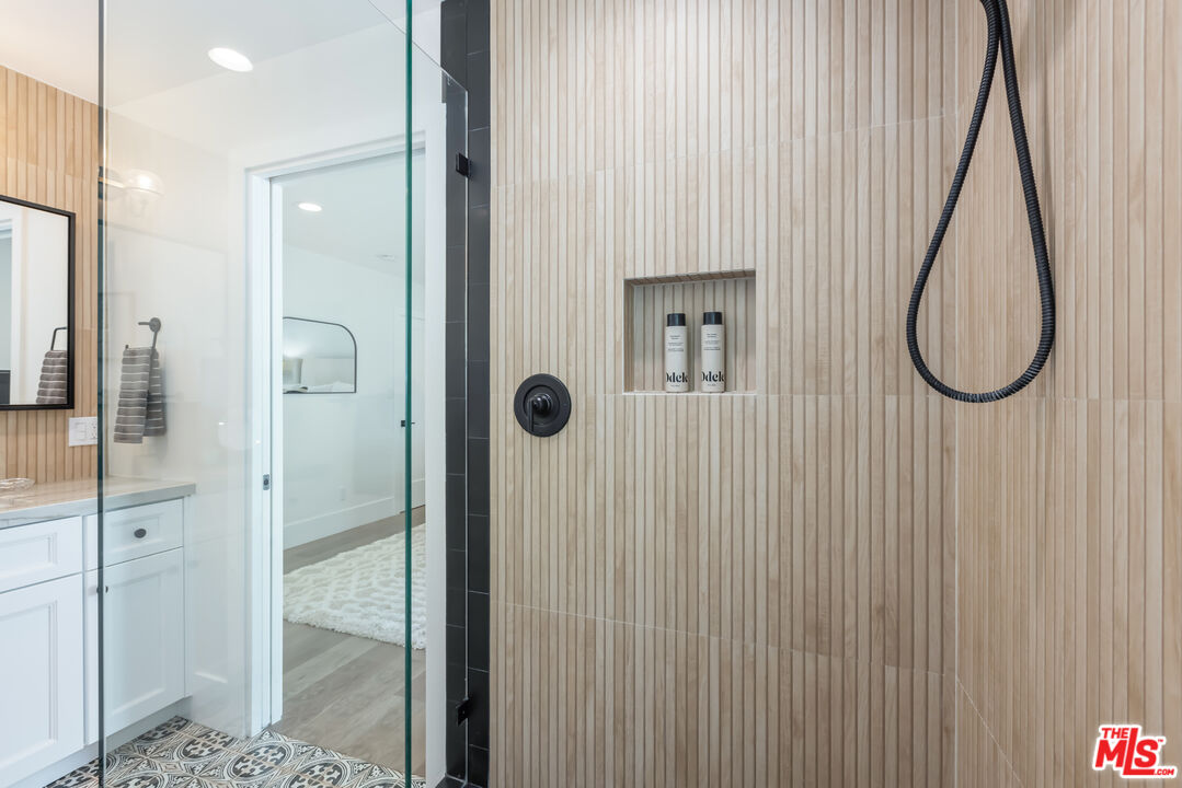 247 Channel Heights Ct