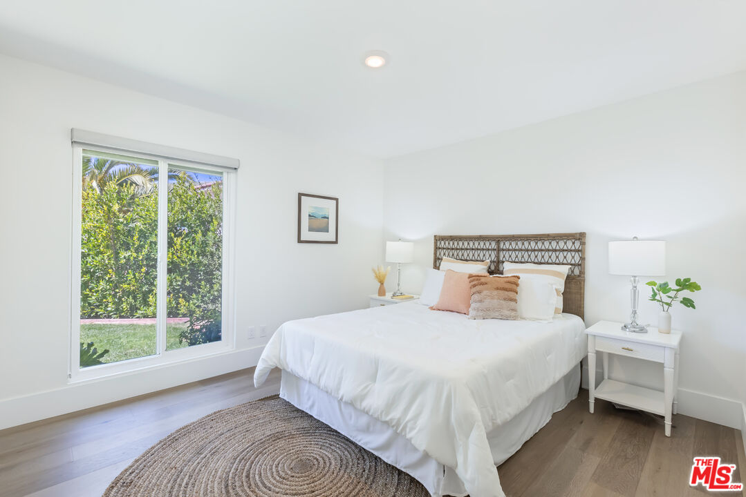 247 Channel Heights Ct