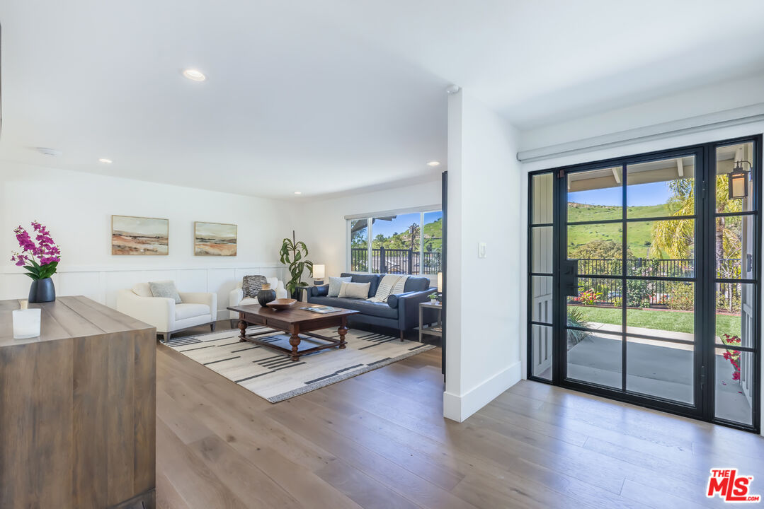 247 Channel Heights Ct