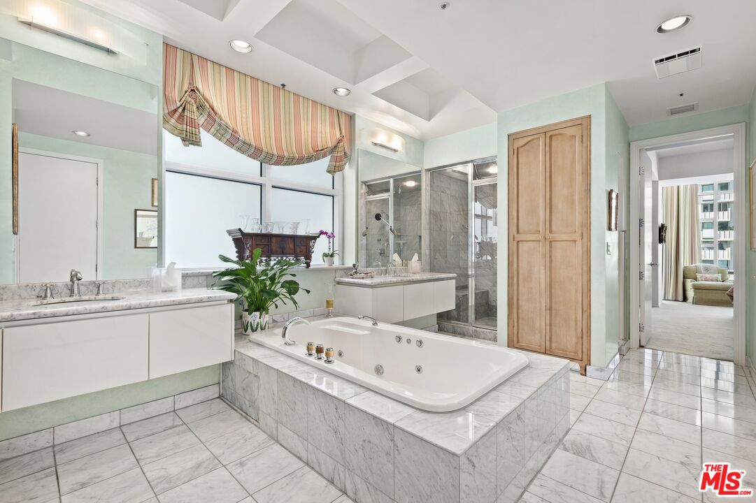 10380 Wilshire Blvd Unit: 501