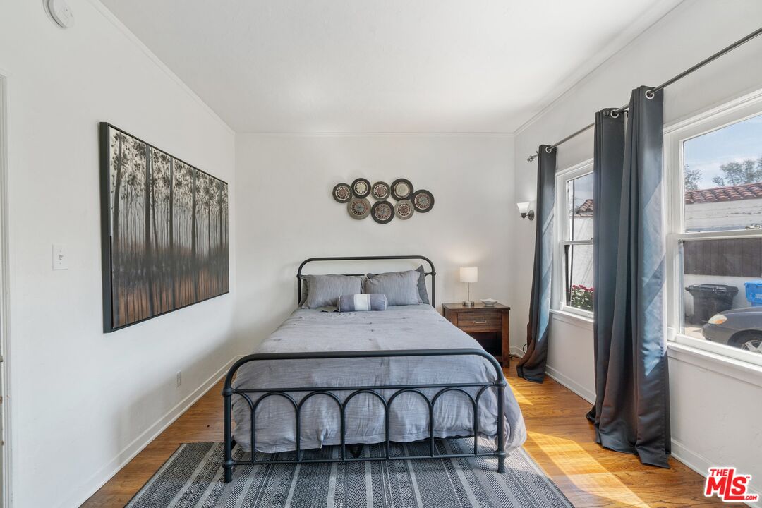 4250 Garthwaite Ave Unit: 2