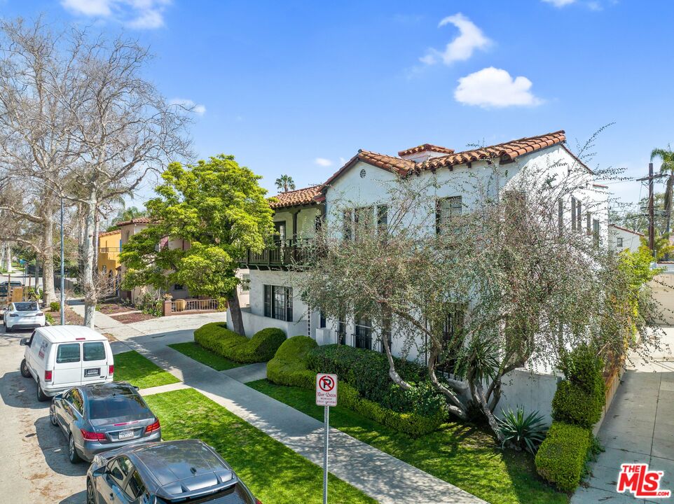 4250 Garthwaite Ave Unit: 2