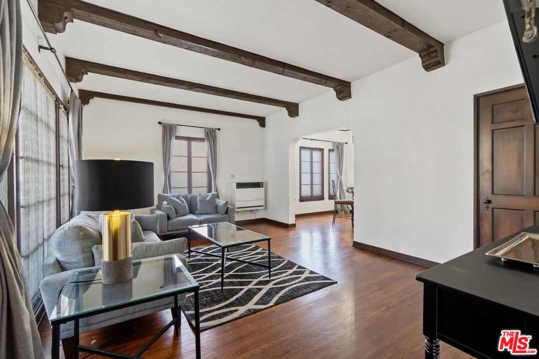 4250 Garthwaite Ave Unit: 2