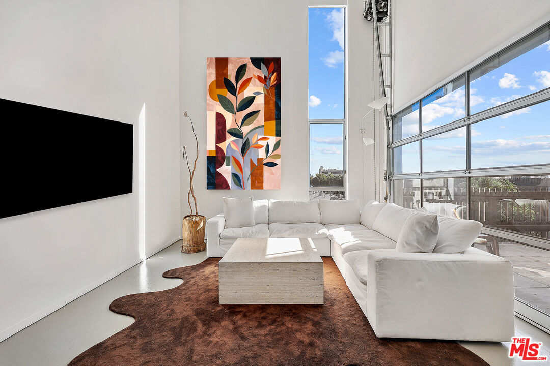 901 Hancock Ave Unit: 314
