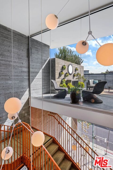 901 Hancock Ave Unit: 314