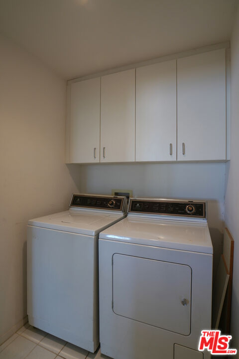 333 Westminster Ave Unit: 406