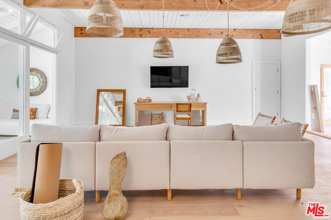 510 N Avenue 66 Unit: Unit 1