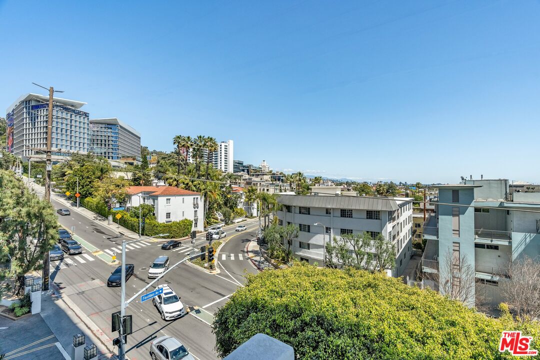 1155 N La Cienega Blvd Unit: 411