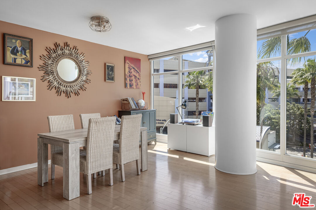 411 W Seaside Way Unit: 104