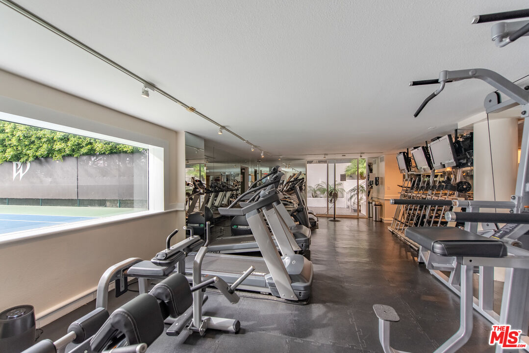 1131 ALTA LOMA RD Unit: 317