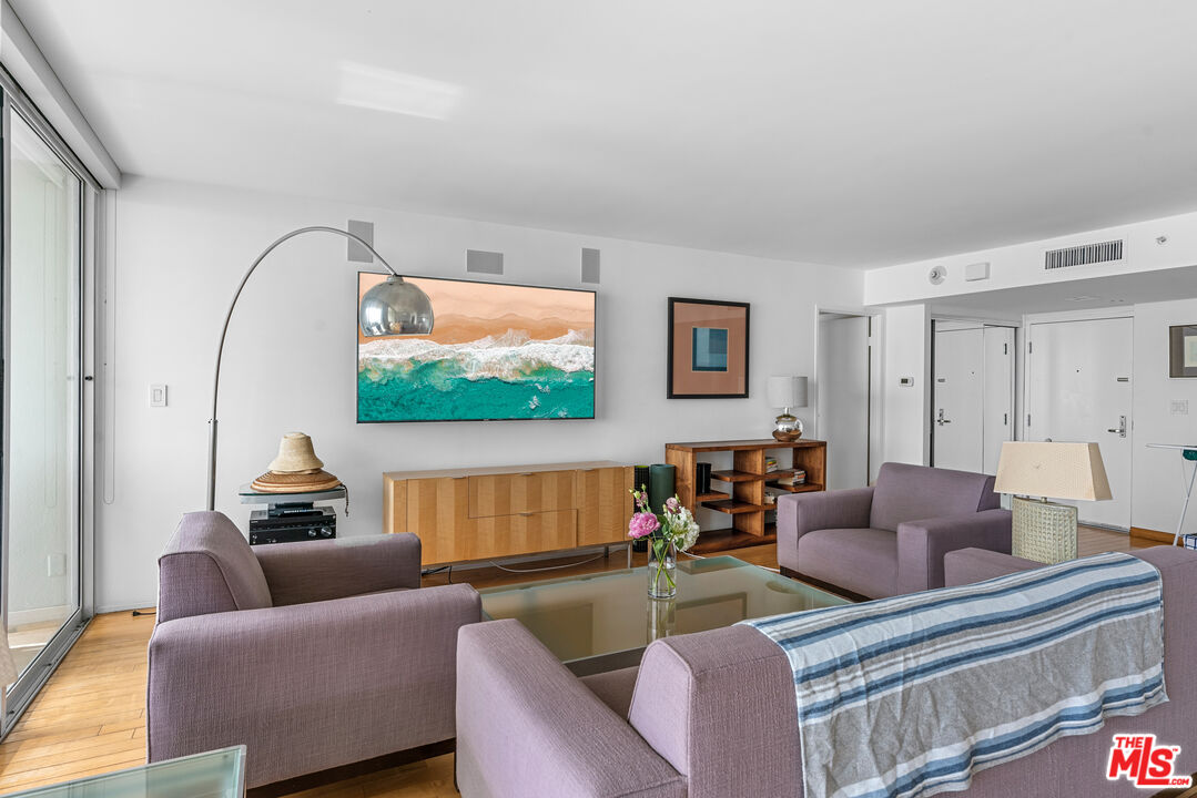 201 Ocean Ave Unit: 1803B