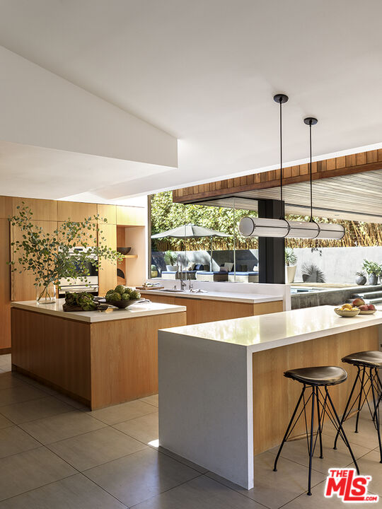 8970 Wonderland Park Ave