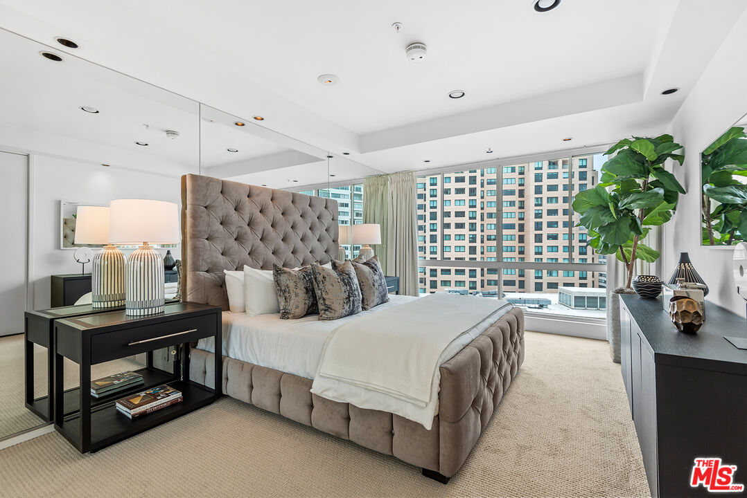 10490 Wilshire Blvd Unit: 602