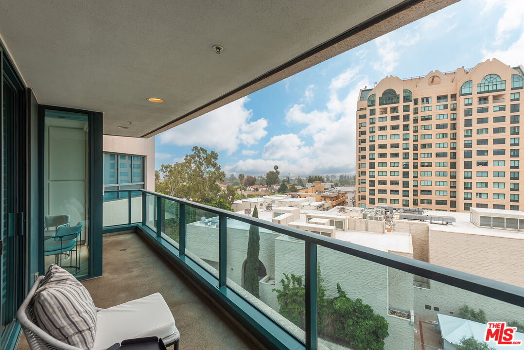 10490 Wilshire Blvd Unit: 602