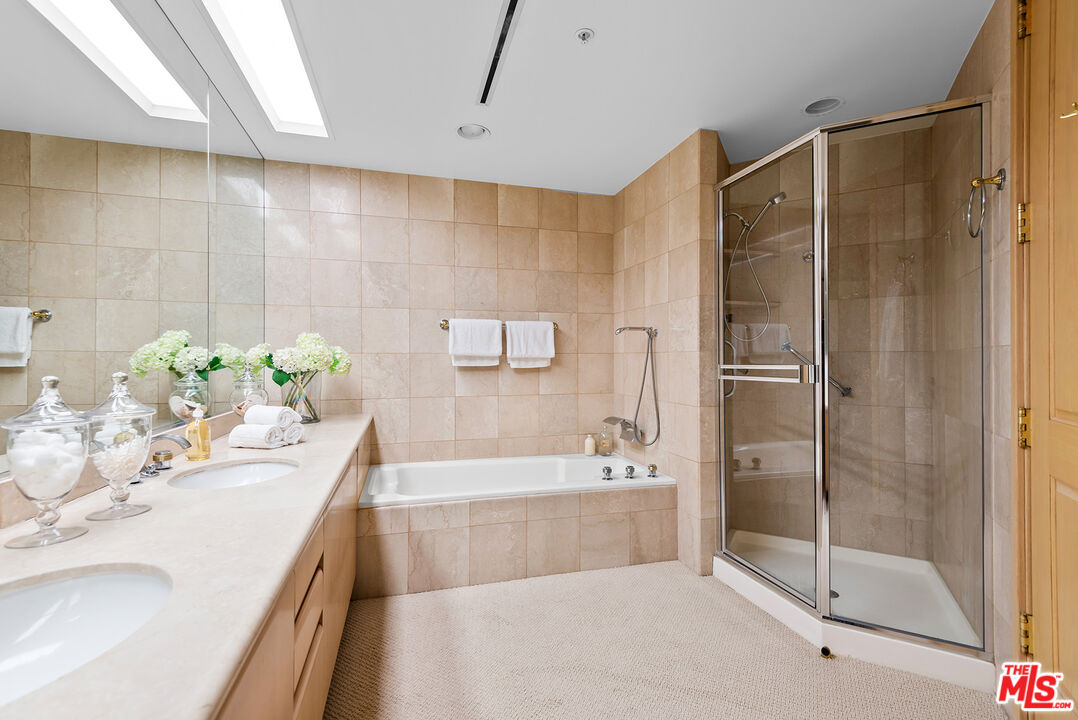 10490 Wilshire Blvd Unit: 602