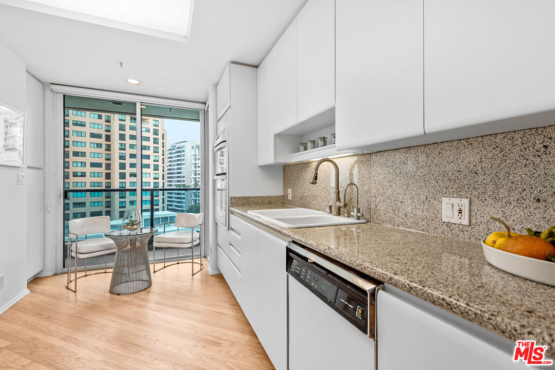 10490 Wilshire Blvd Unit: 602