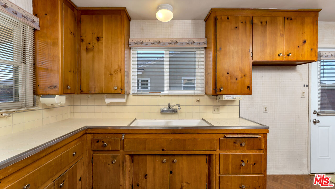 21321 Palos Verdes Blvd