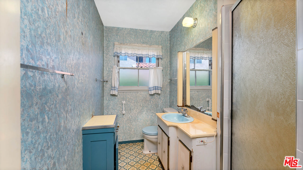 21321 Palos Verdes Blvd