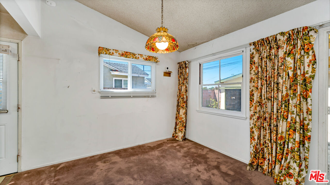 21321 Palos Verdes Blvd