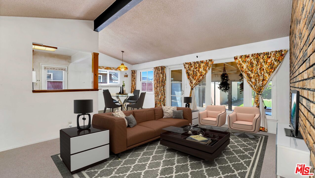 21321 Palos Verdes Blvd