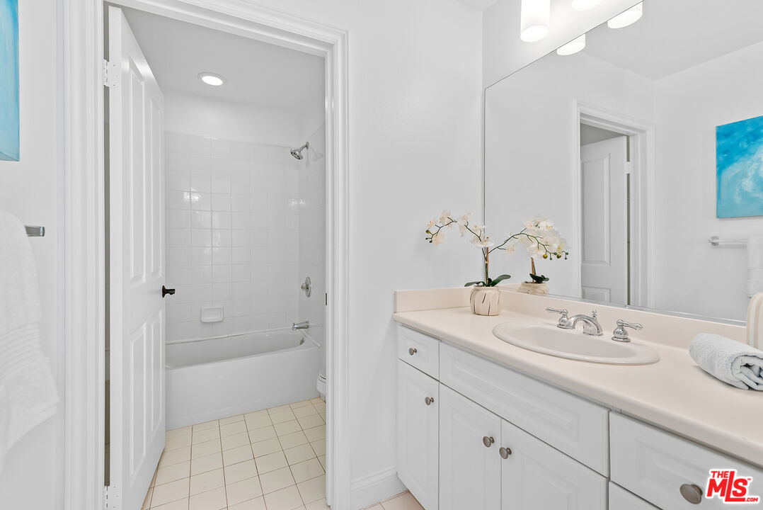 12975 Agustin Pl Unit: 415