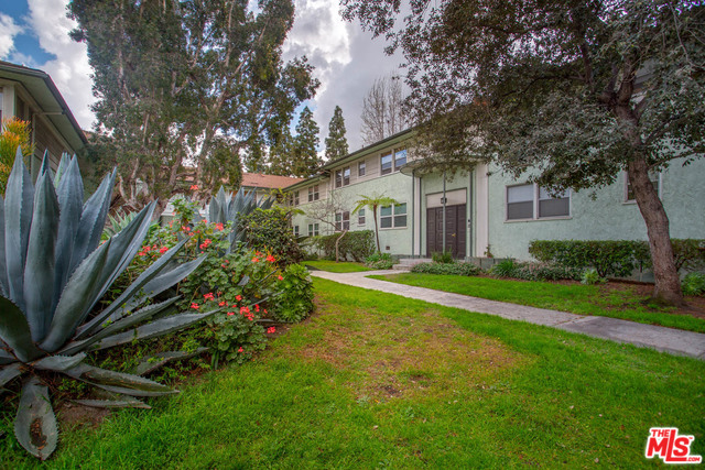 3616 KALSMAN DR Unit: 4