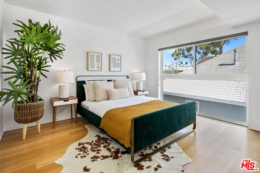 338 Rennie Ave Unit: A