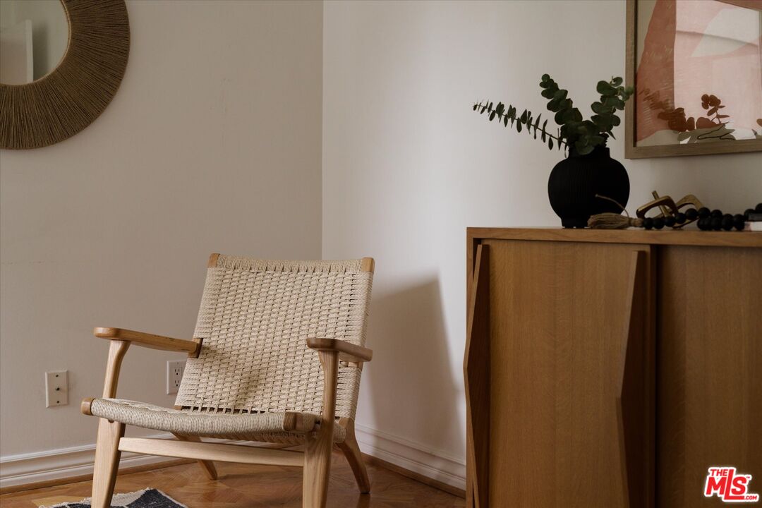 7259 Hillside Ave Unit: 304