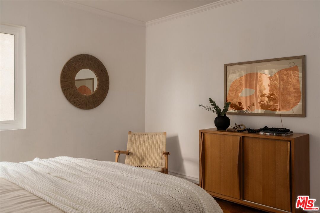 7259 Hillside Ave Unit: 304