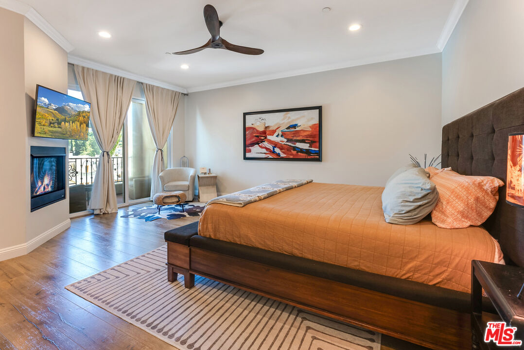 11909 Laurelwood Dr Unit: 3