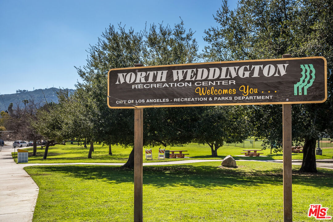 10878 Bloomfield St Unit: 207