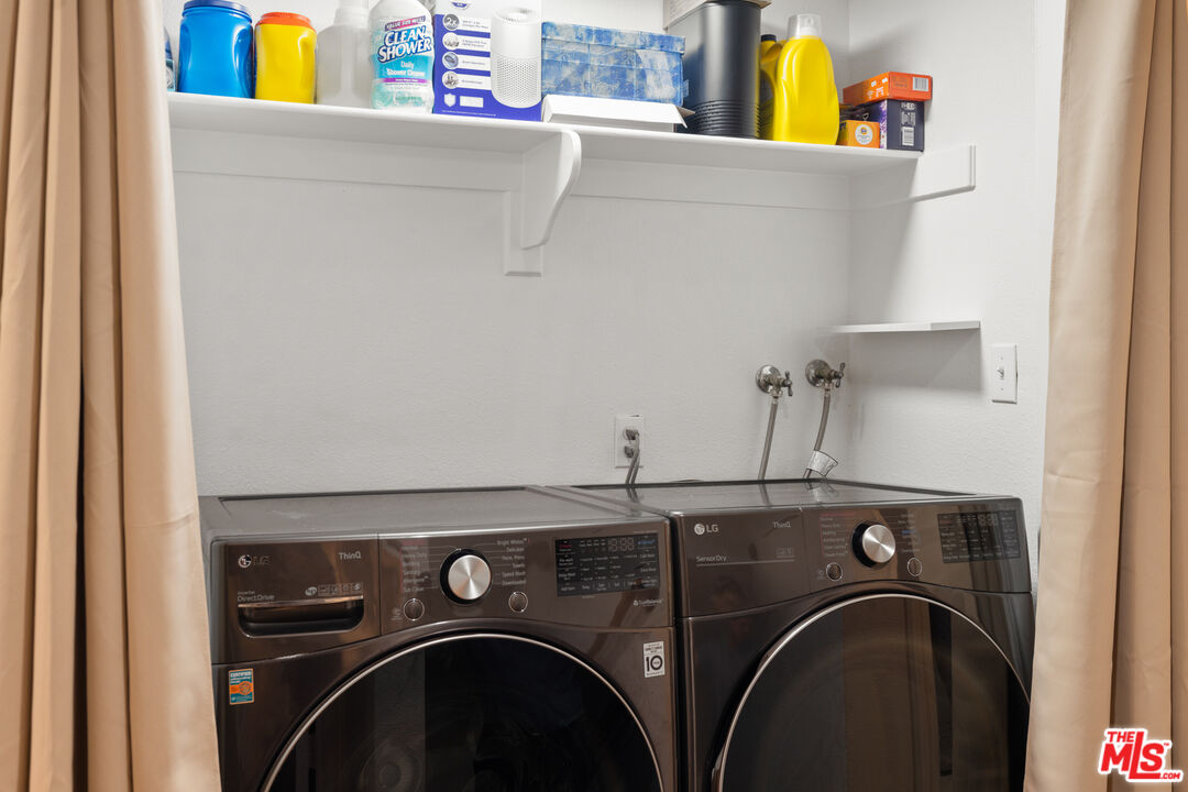 13030 Valleyheart Dr Unit: 114