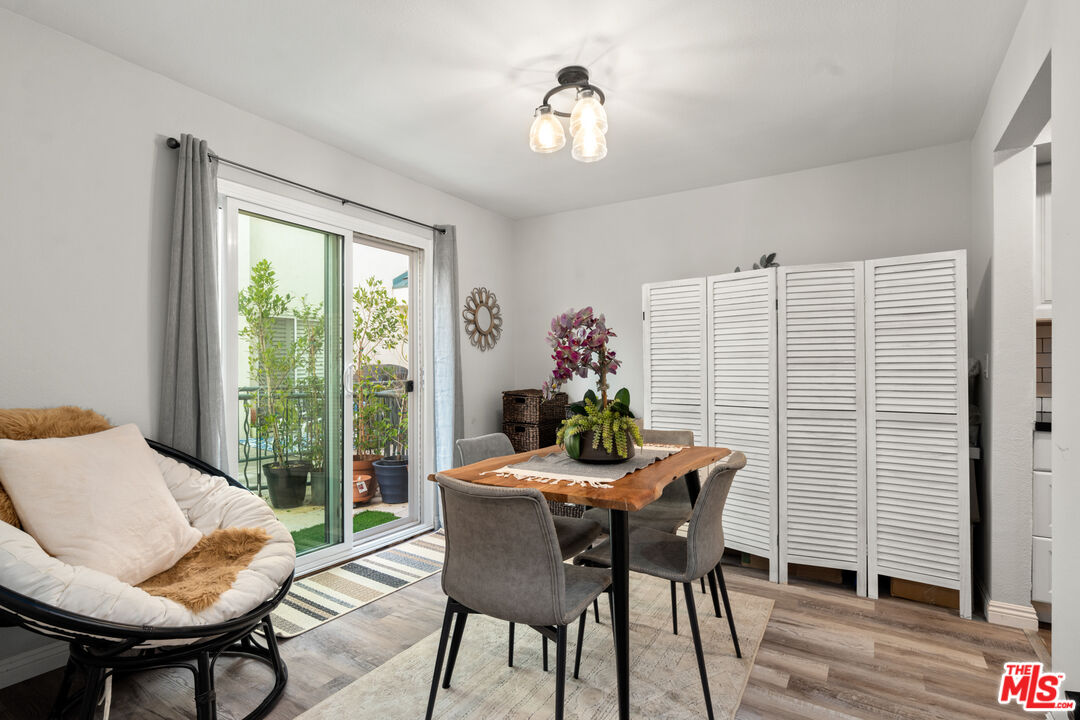 13030 Valleyheart Dr Unit: 114