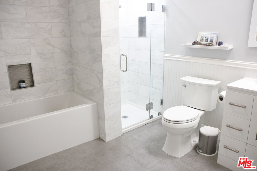 10240 Camarillo St Unit: 112