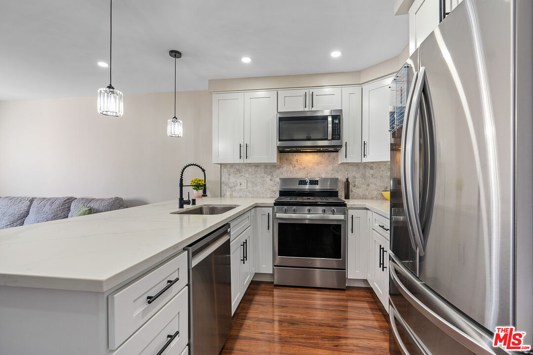 6820 Remmet Ave Unit: 307