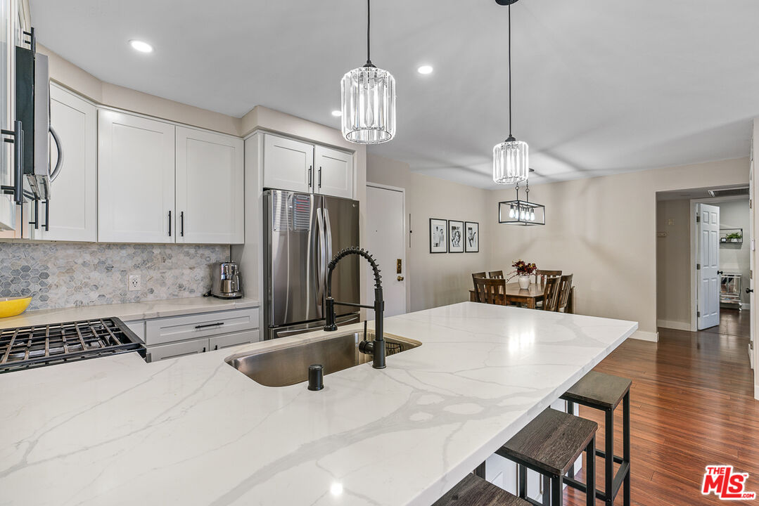 6820 Remmet Ave Unit: 307