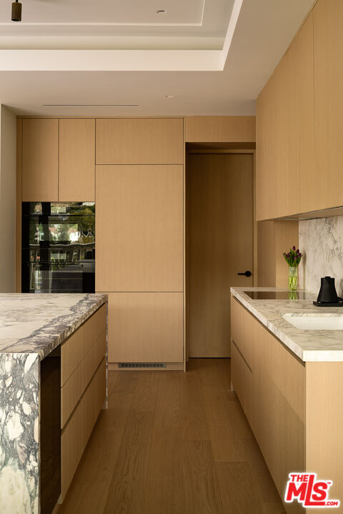 9255 Doheny Rd Unit: 1703