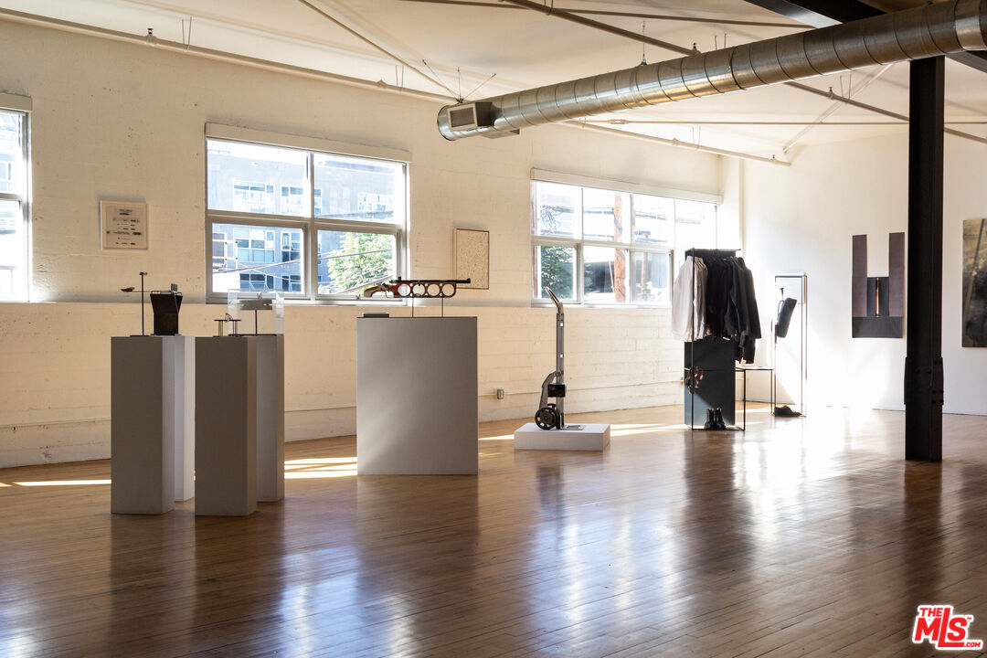 500 Molino St Unit: 218