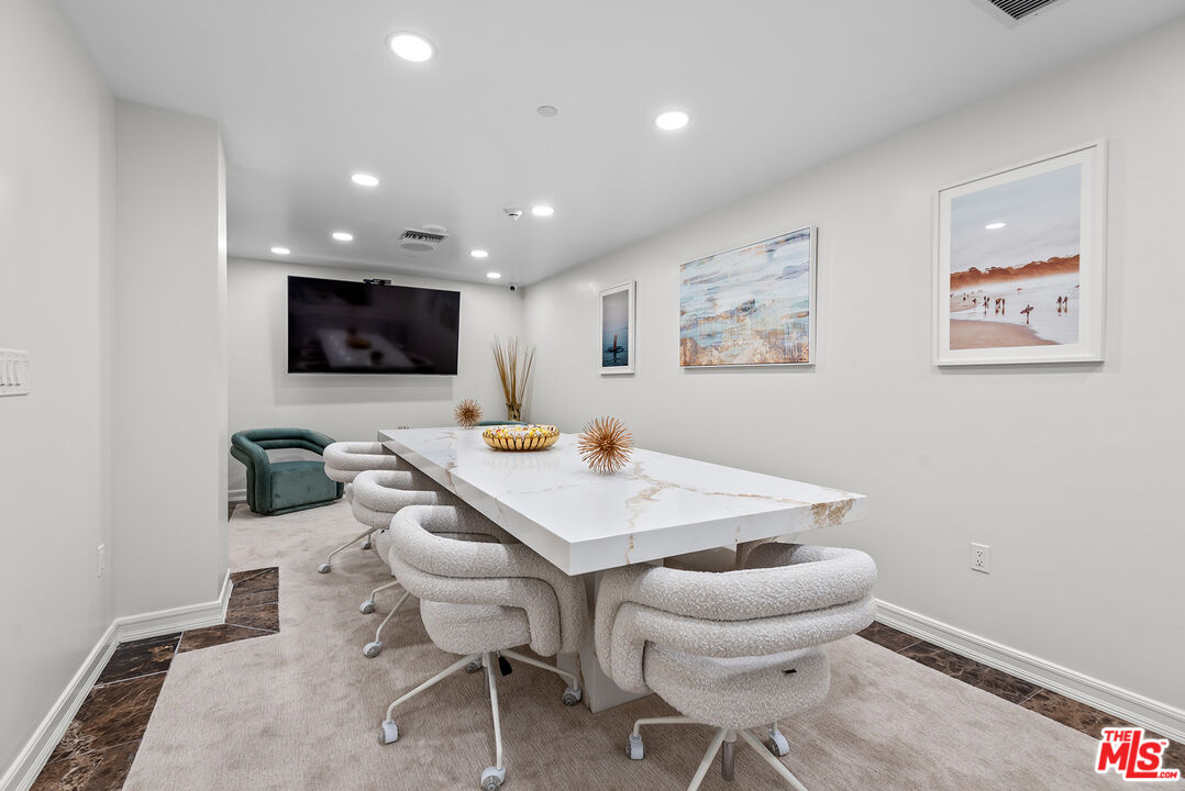 10520 Wilshire Blvd Unit: 308