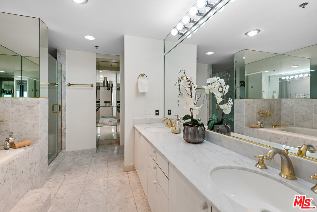 10520 Wilshire Blvd Unit: 308