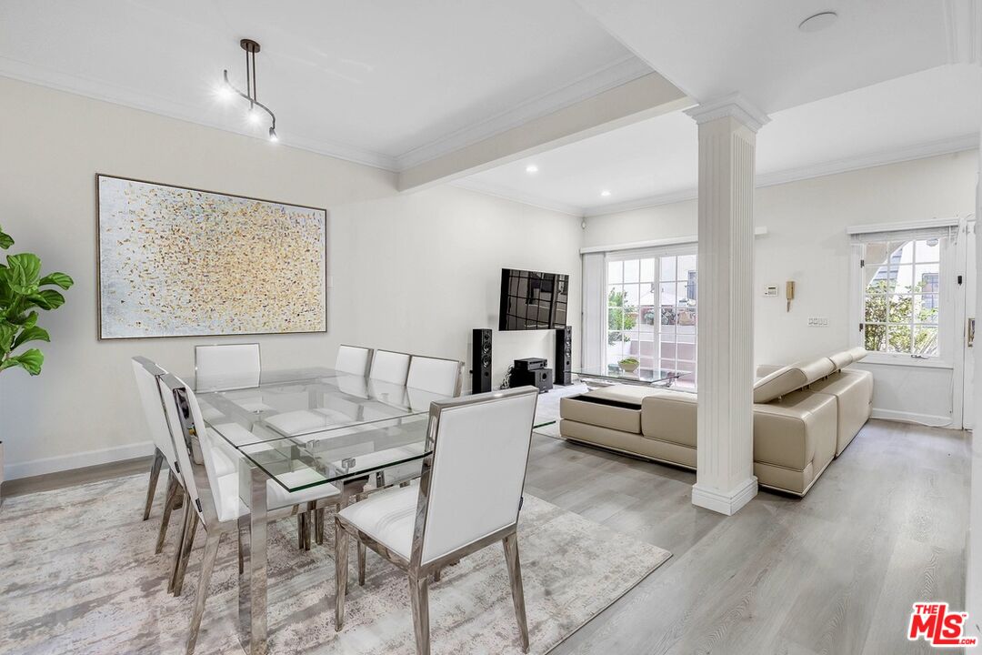 236 S Gale Dr Unit: B