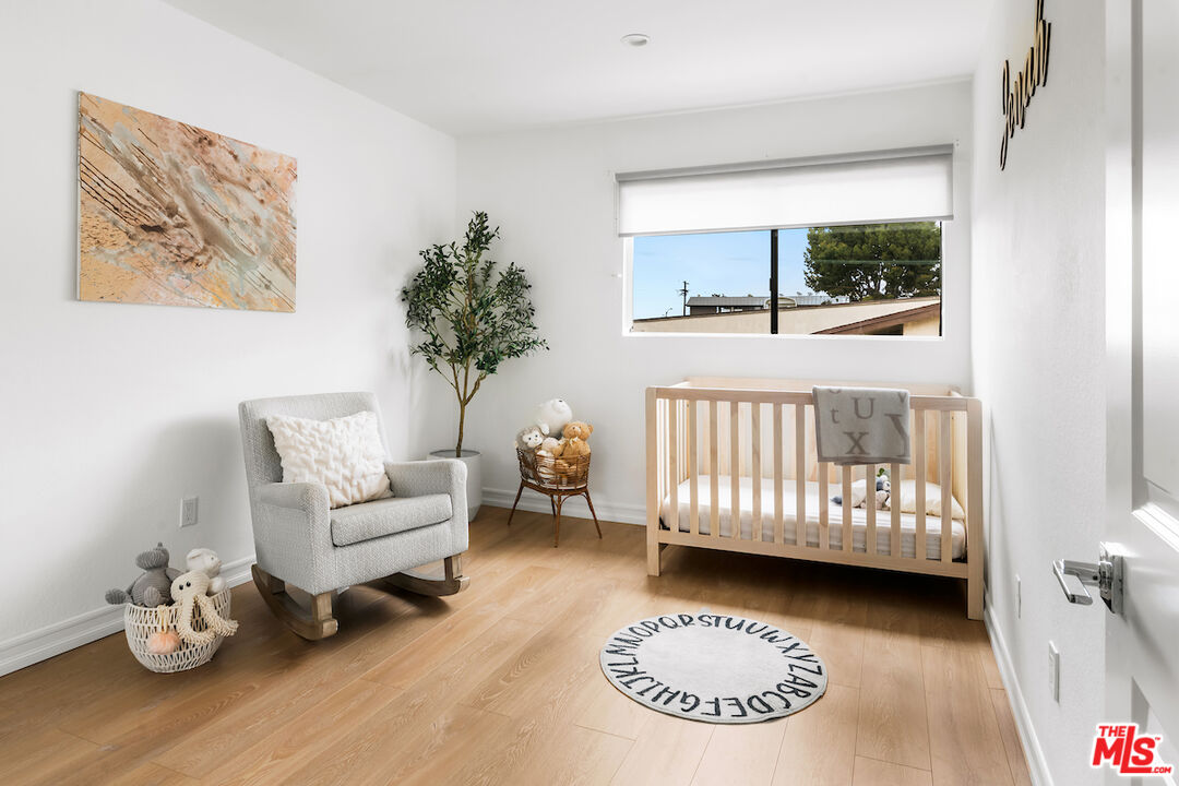 5336 Corteen Pl Unit: 5